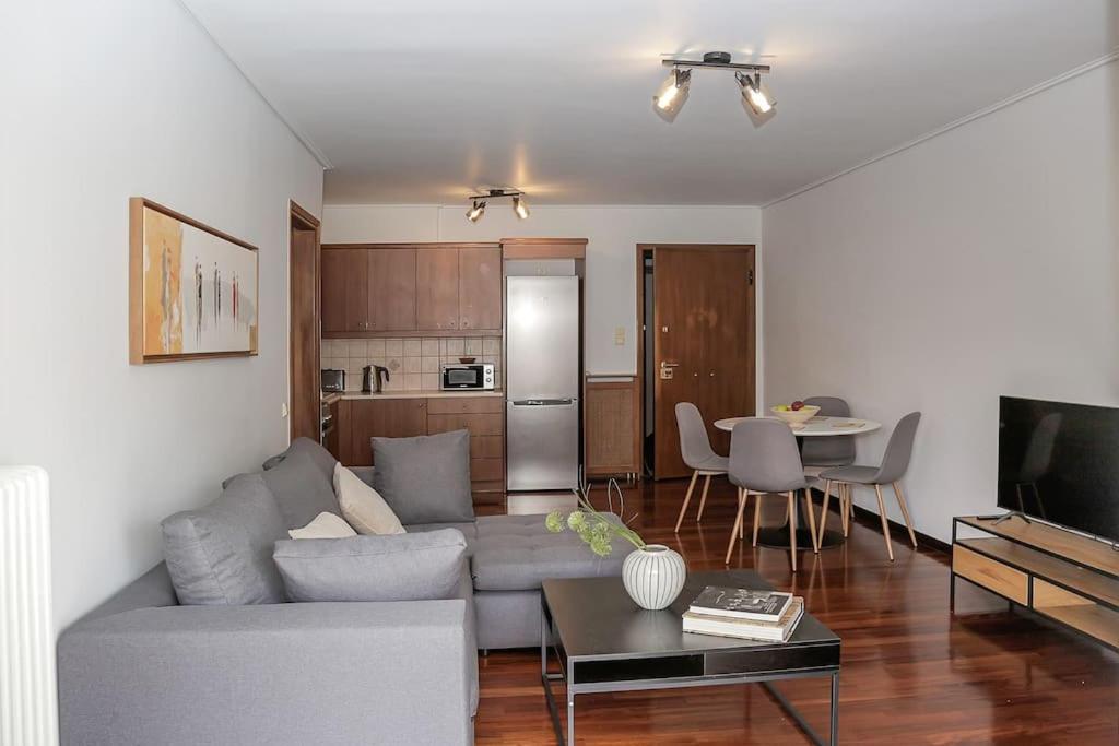 Charming Apartment Near Center Αθήνα Εξωτερικό φωτογραφία